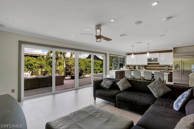 95 Schneider DR photo 7