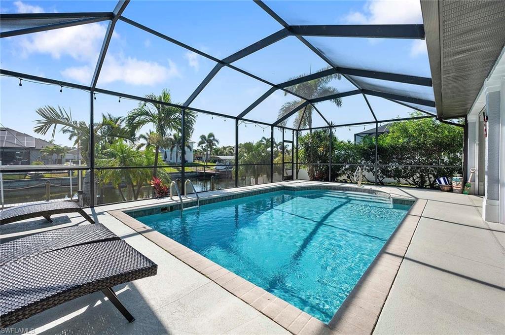Pool Area/Cage