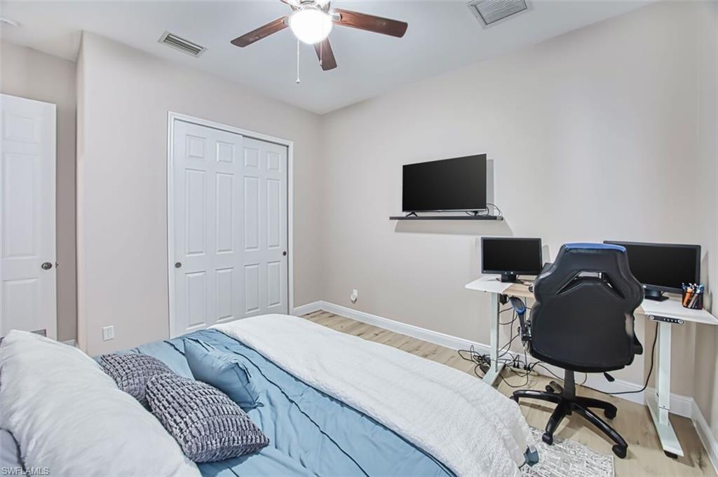 16018 Thorn Wood DR photo 29