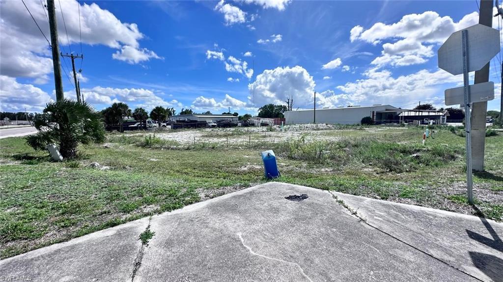 3511 Veronica S Shoemaker BLVD photo 11