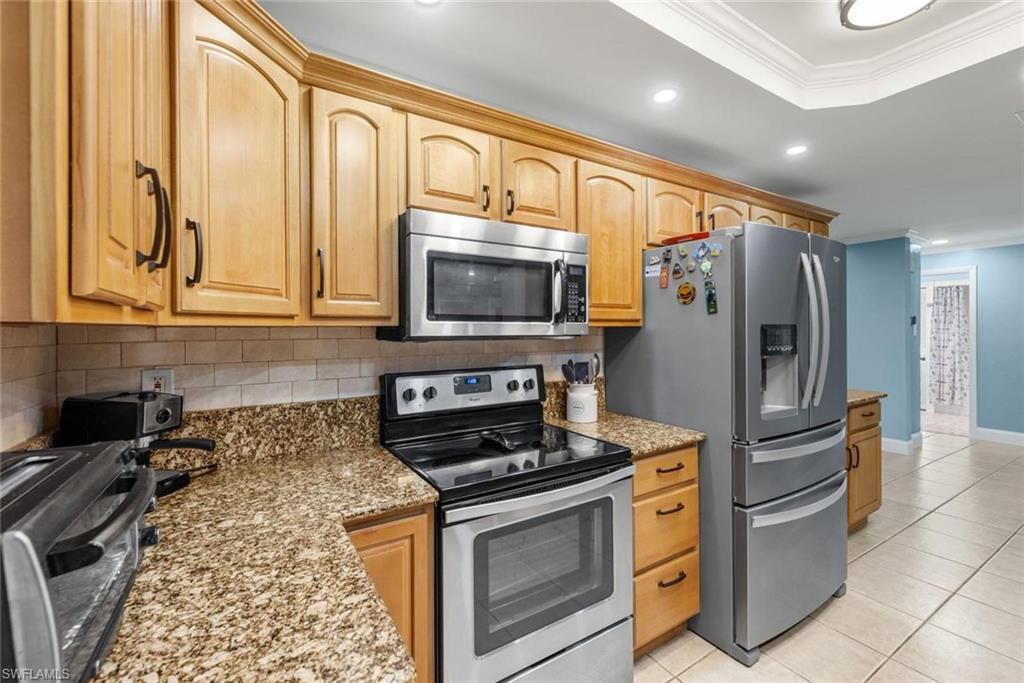 13527 Marquette BLVD photo 9