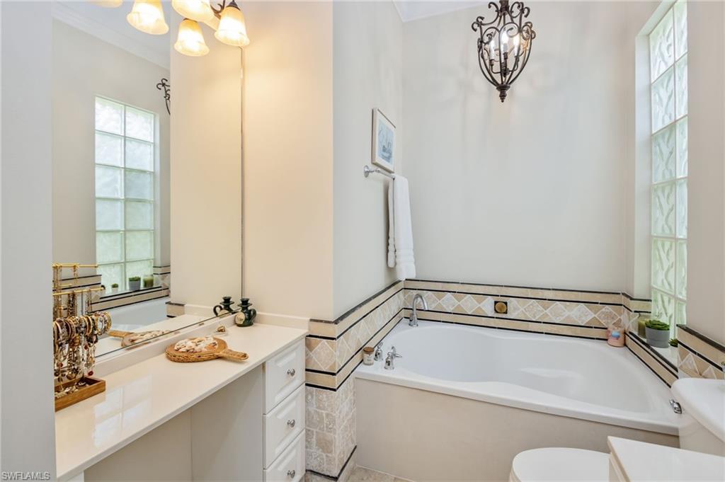 Bath 1 in Primary Suite