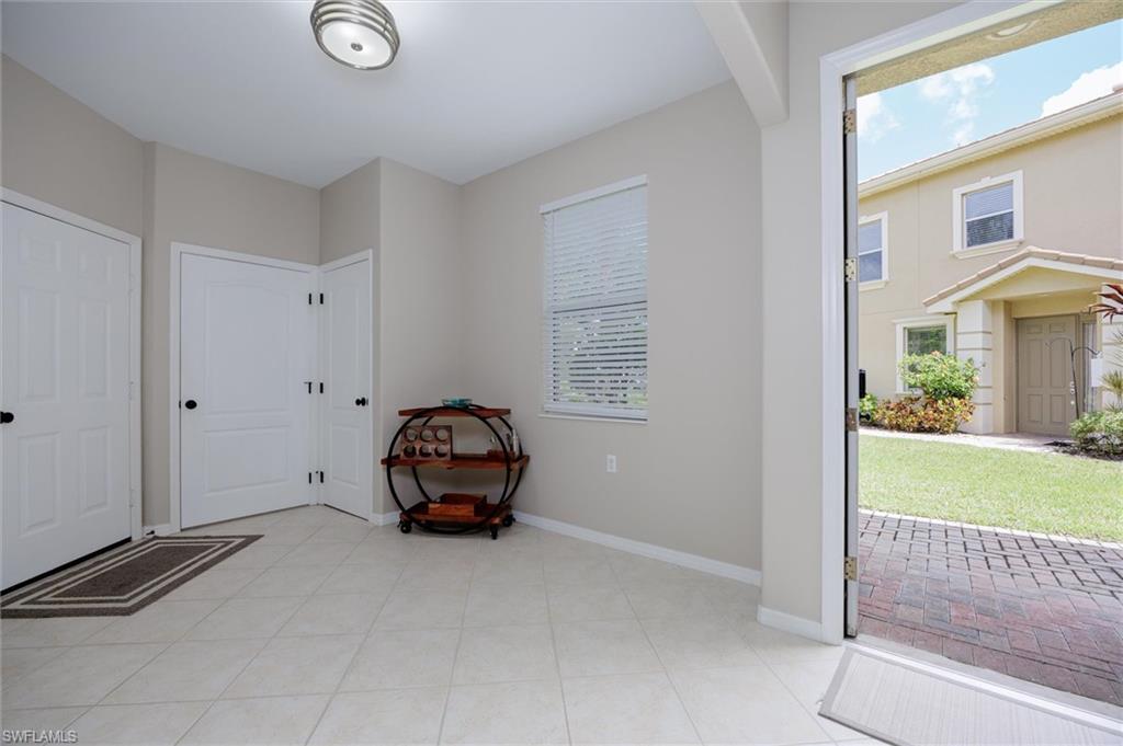 3240 Cottonwood BEND 201 photo 12