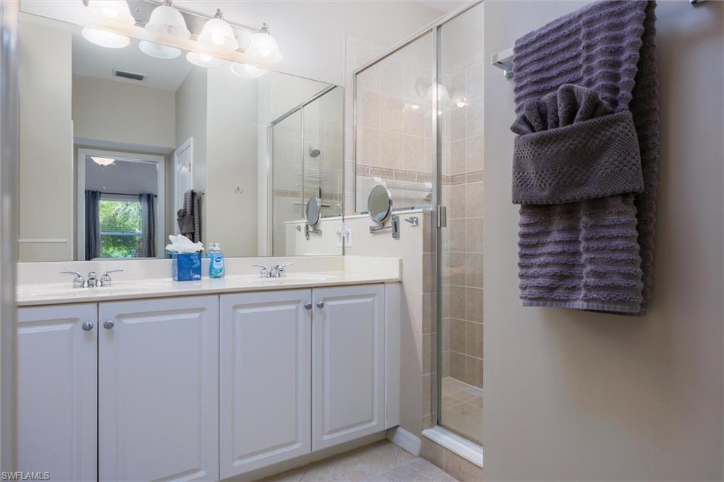 3240 Cottonwood BEND 201 photo 19