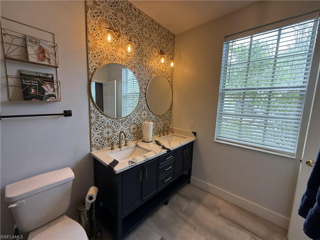 3304 Lisa LN 102 photo 23