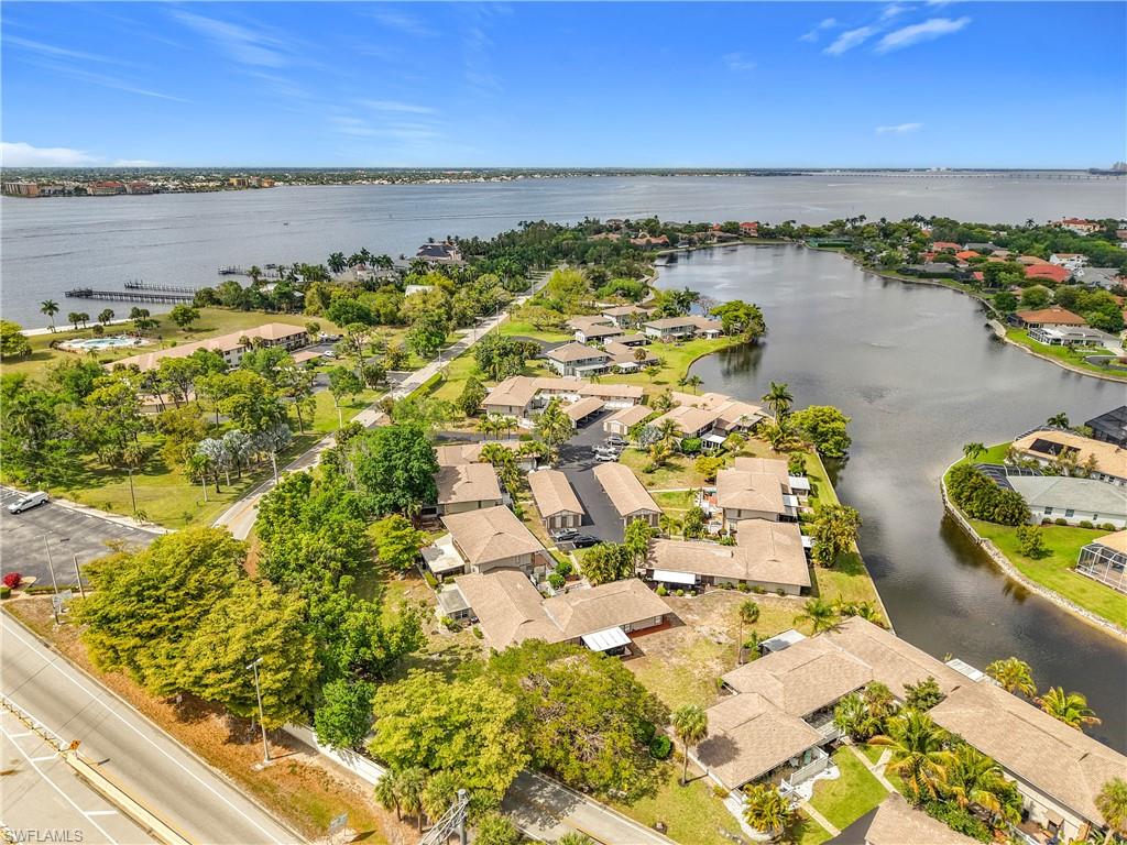 4293 Island CIR 4 photo 46