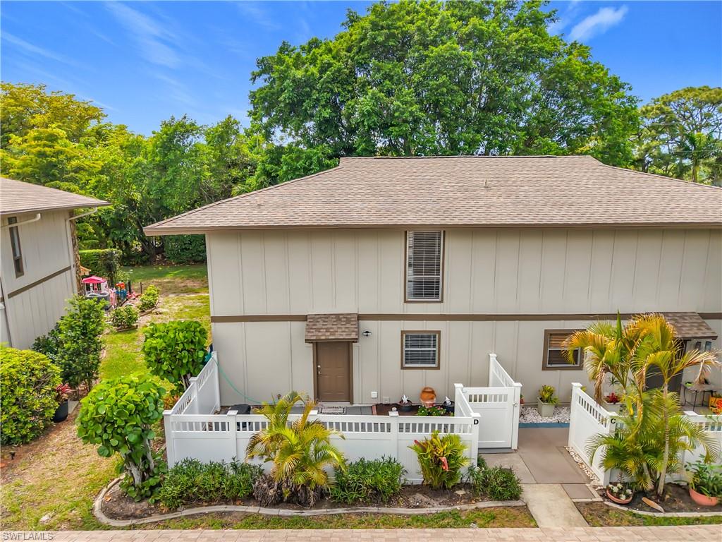 4293 Island CIR 4