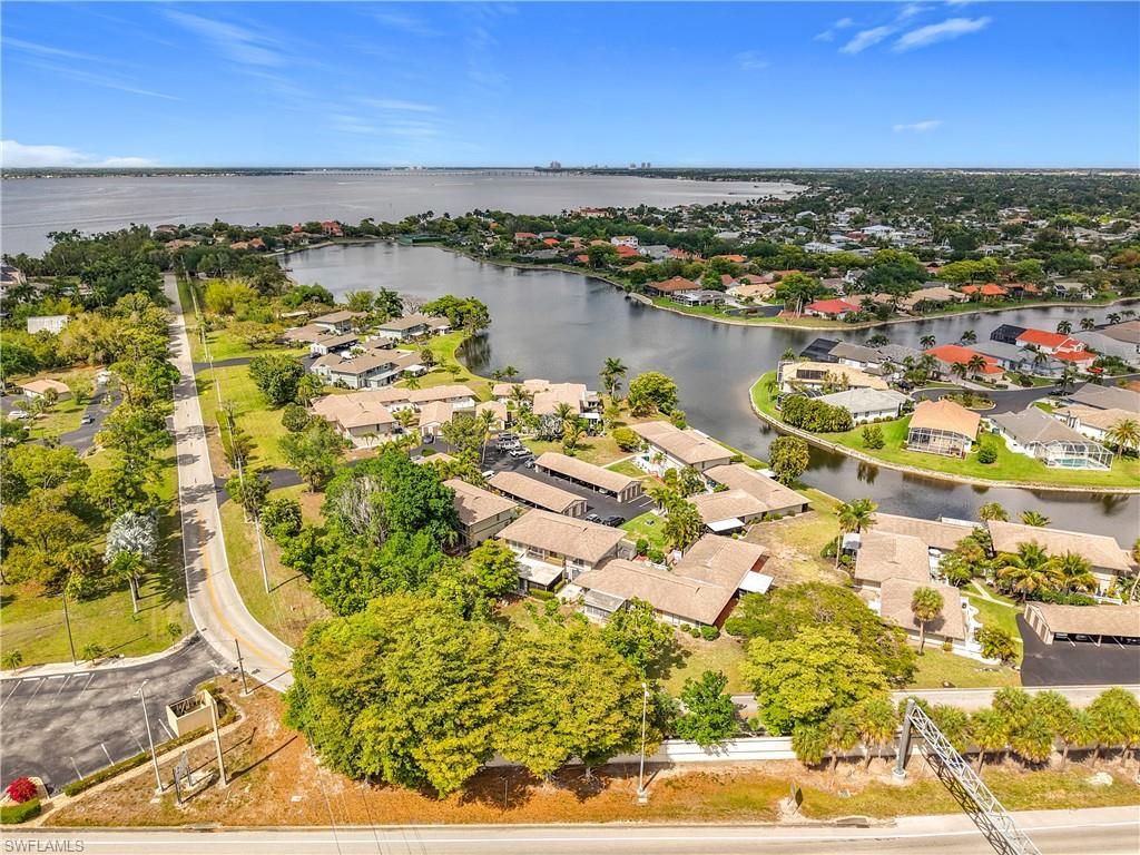 4293 Island CIR 4 photo 45