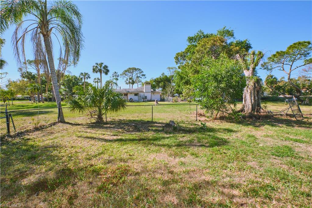 3731 Liberty SQ photo 23