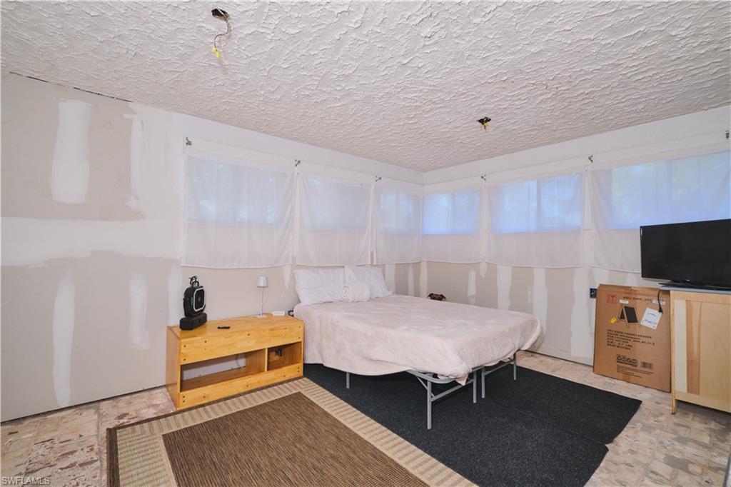 3731 Liberty SQ photo 14
