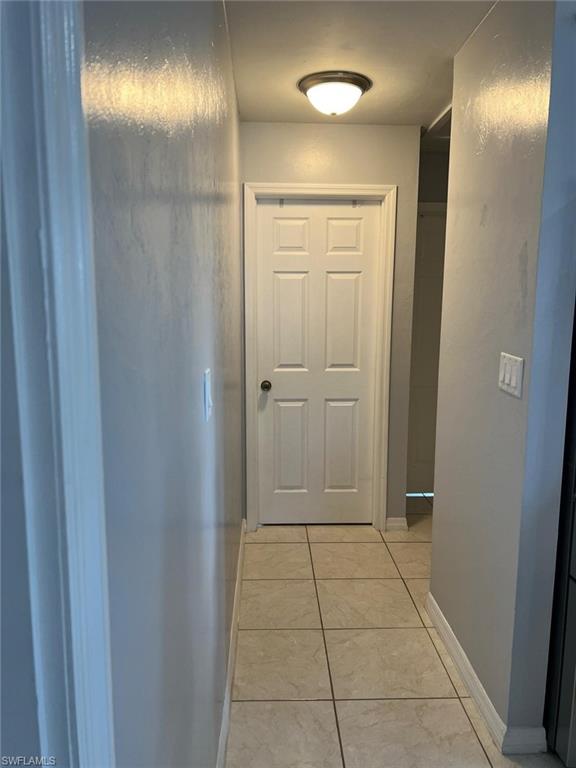 18 Hamlin CT photo 30