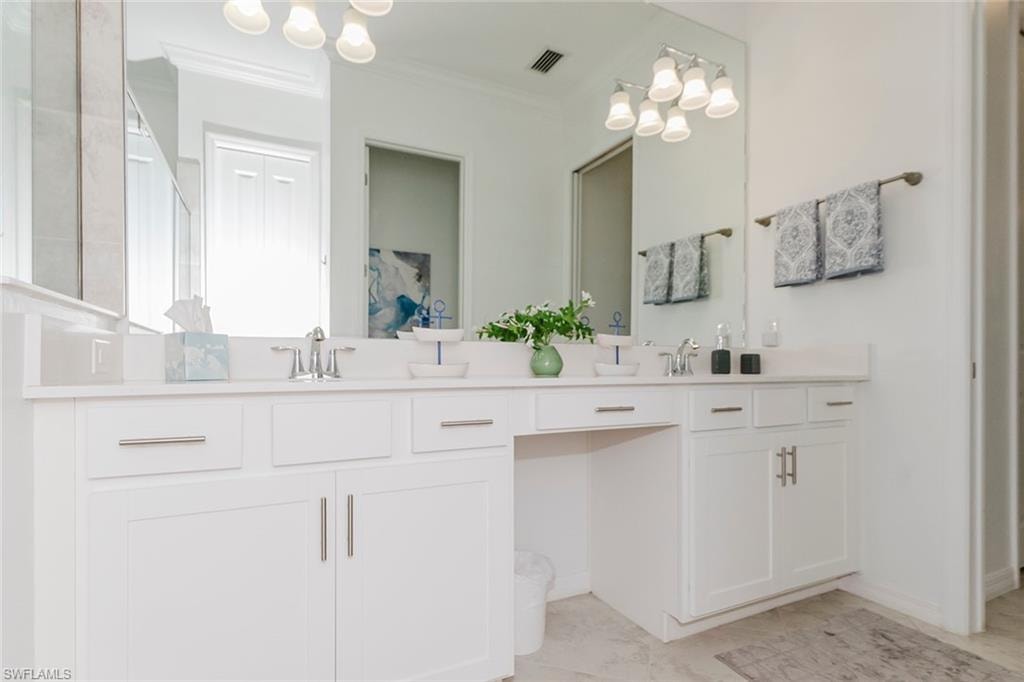 5938 Berwick LN photo 12