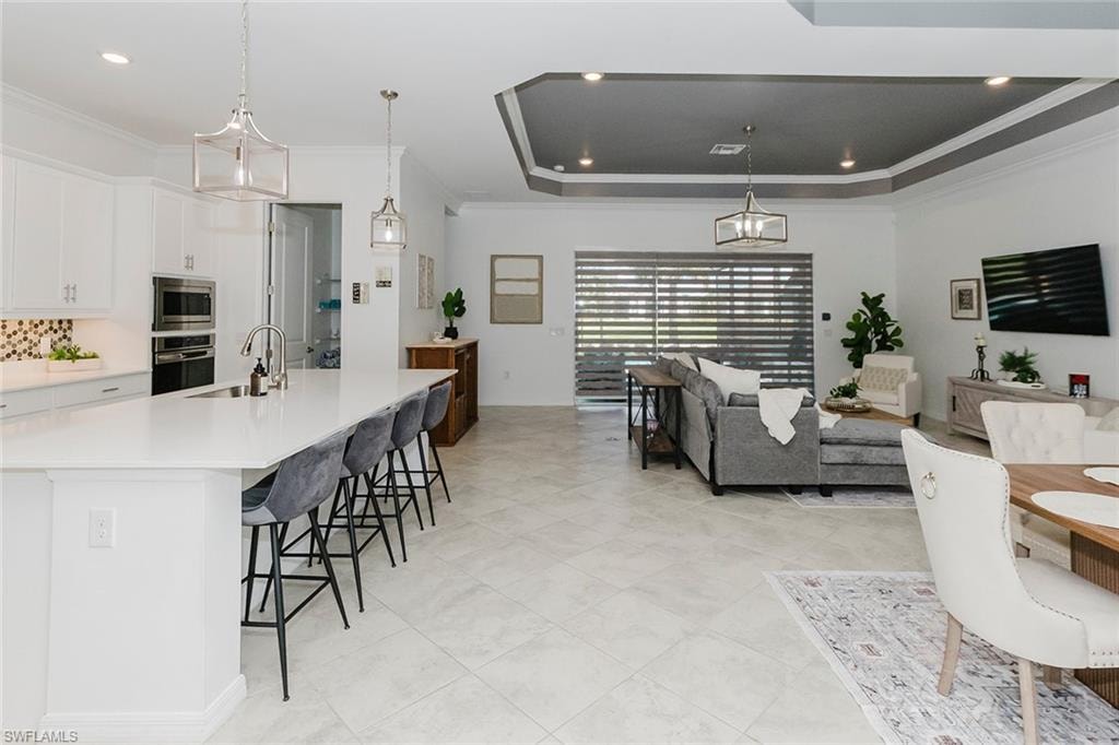 5938 Berwick LN photo 9