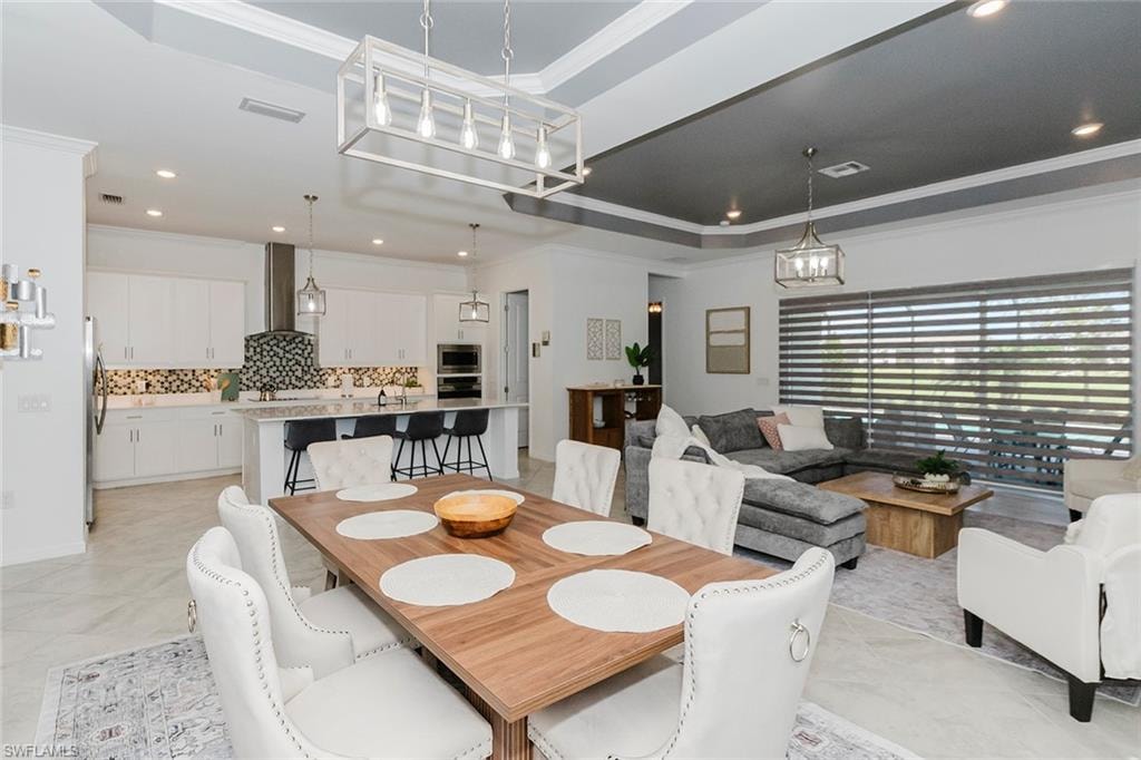 5938 Berwick LN photo 8