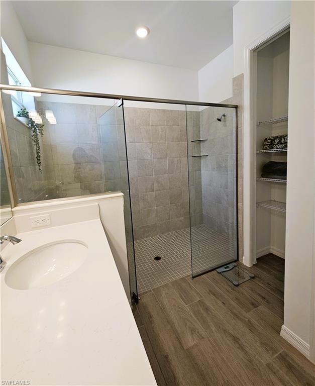 5897 Sunningdale ST photo 14