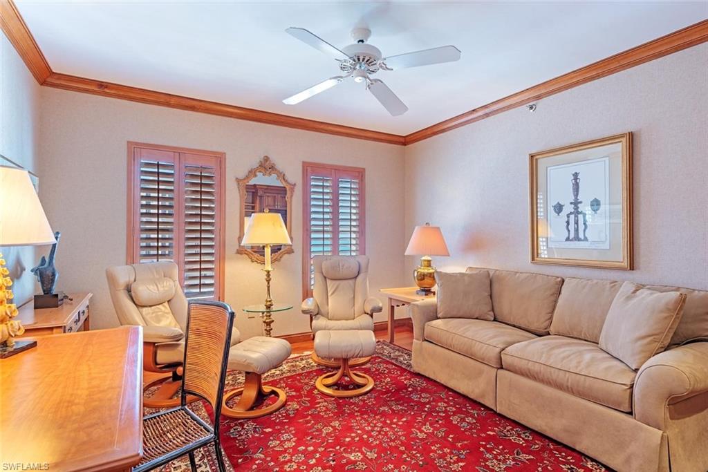 Guest room or den