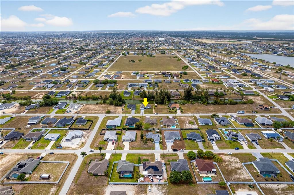 Whether you’re entertaining, relaxing by the water, fishing, or embracing the ultimate Southwest Florida lifestyle, this home offers the perfect blend of luxury, functionality, and location.