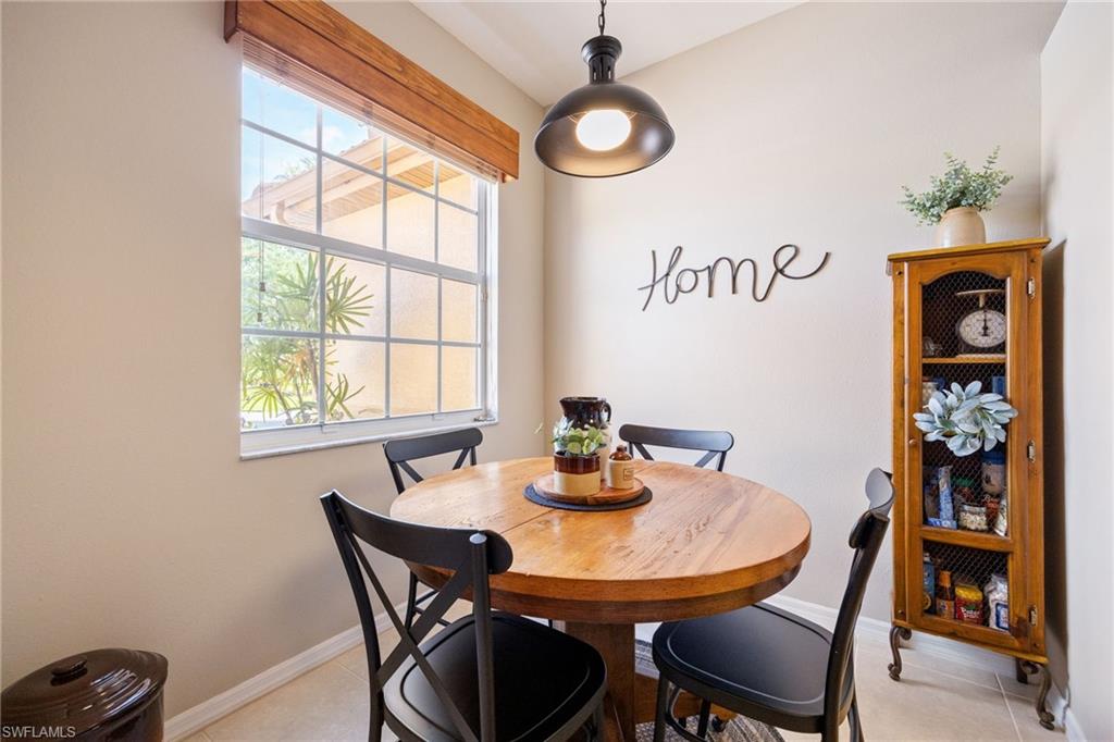 7900 Lake Sawgrass LOOP 4612 photo 6