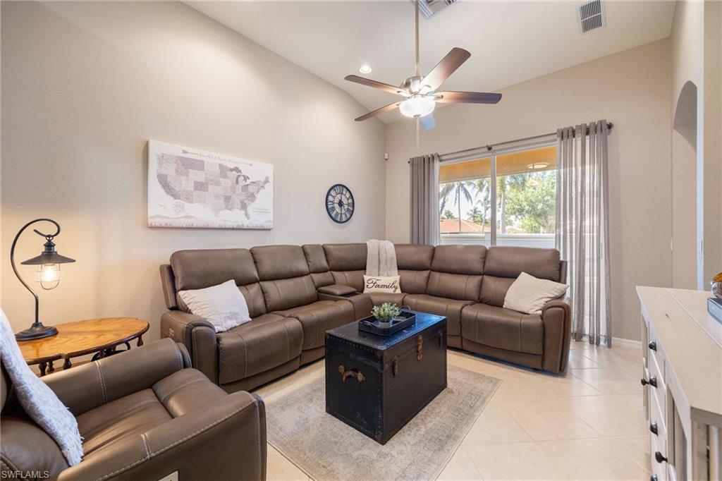 7900 Lake Sawgrass LOOP 4612 photo 13
