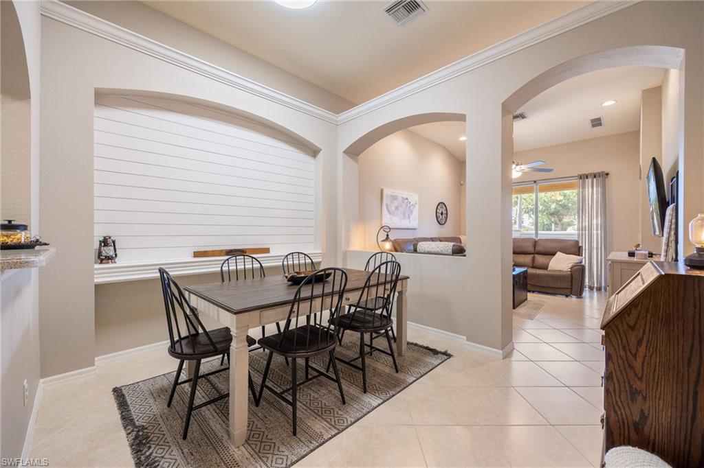 7900 Lake Sawgrass LOOP 4612 photo 11