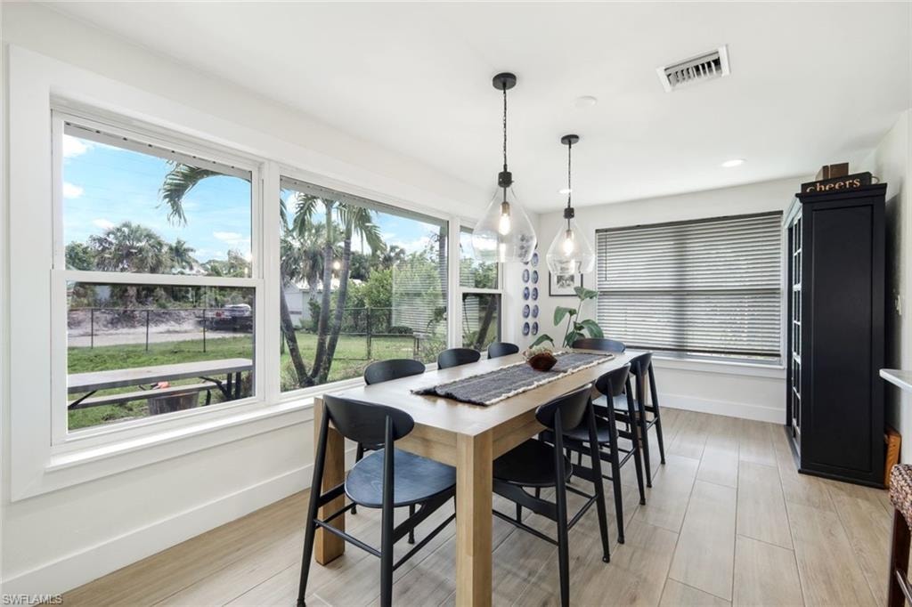 20621 Pine Tree LN photo 9