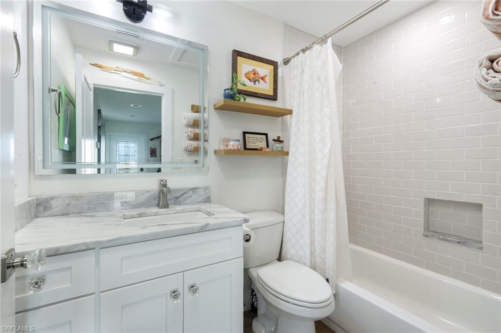 20621 Pine Tree LN photo 14