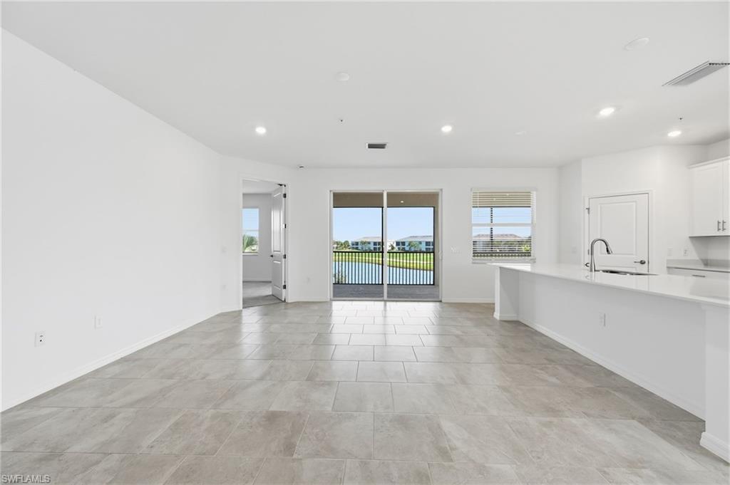 5609 Newcastle CT 5421