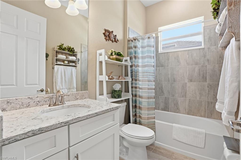 15248 Blue Bay CIR photo 23