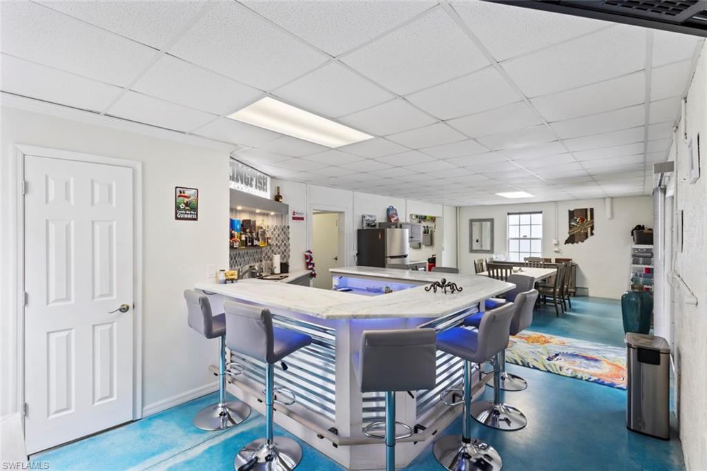 1st floor bonus space with a bar, just off the pool.  Perfect for entertaining