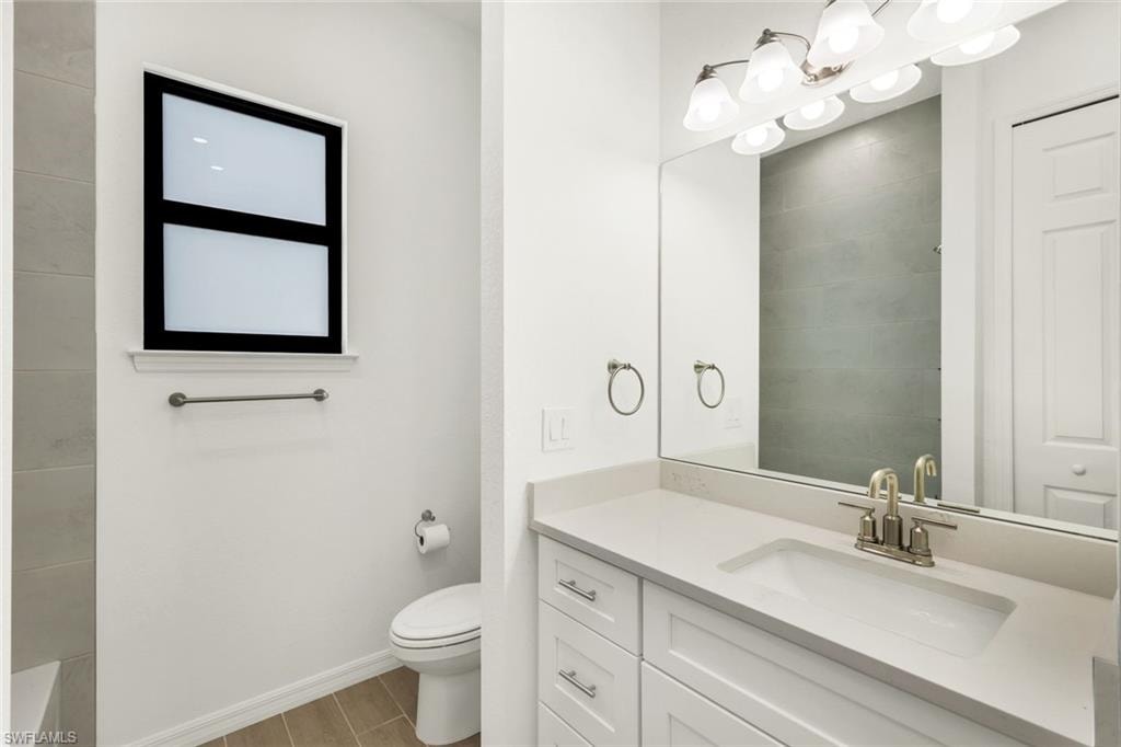 2nd Bathroom