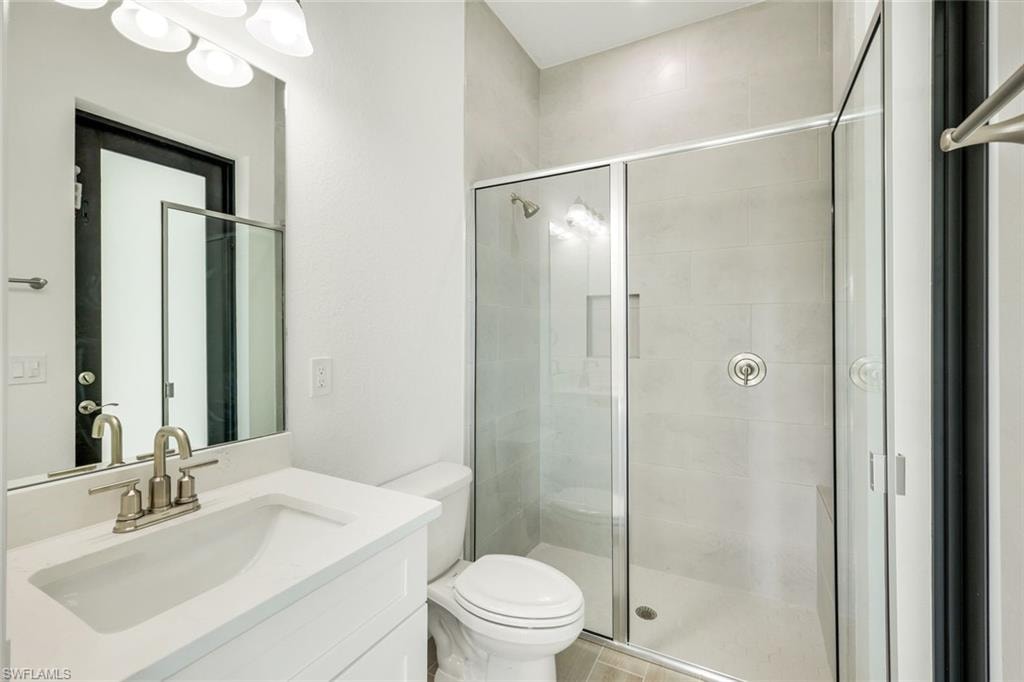 Inlaw suite bathroom/pool bath