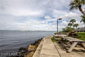 4536 Longboat LN photo 31