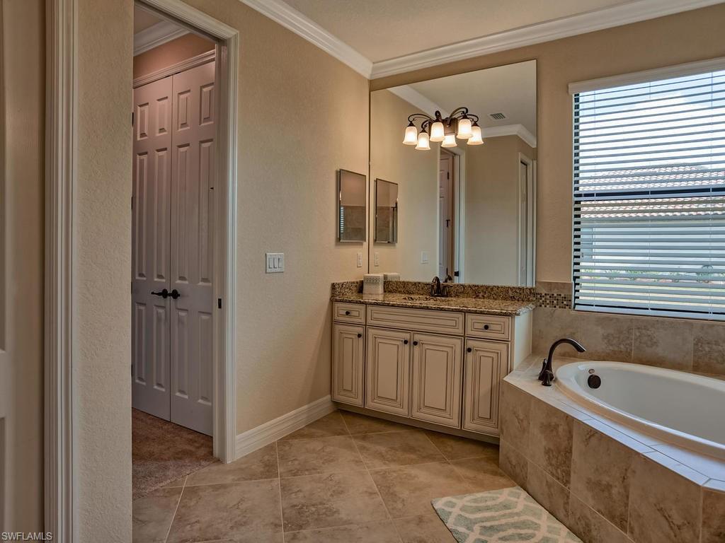 2850 Aviamar CIR photo 15