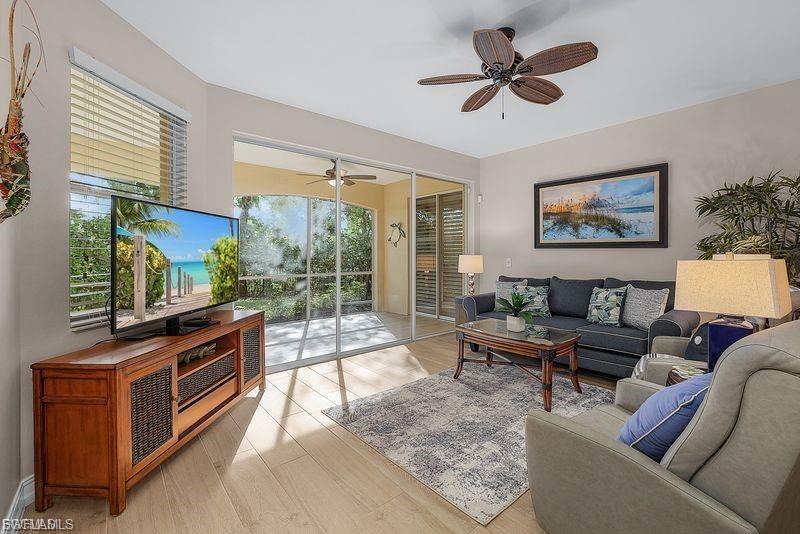 11065 Harbour Yacht CT 101 photo 6