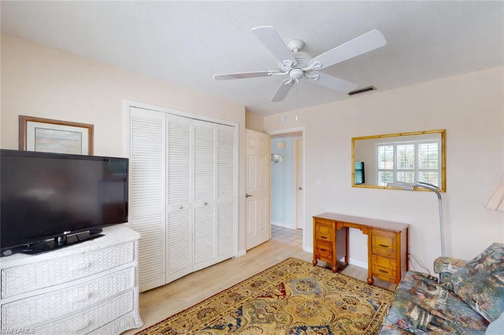 4229 SE 19th PL 2E photo 29