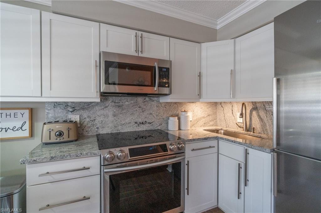 1215 Edington PL A6 photo 9