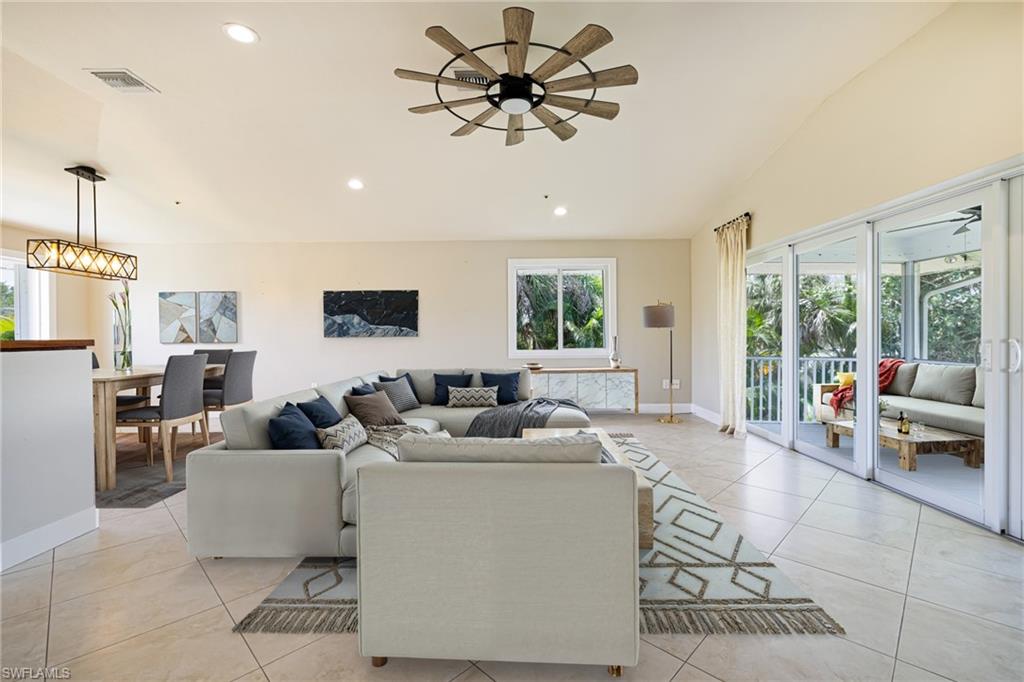 3968 Aloha LN photo 10
