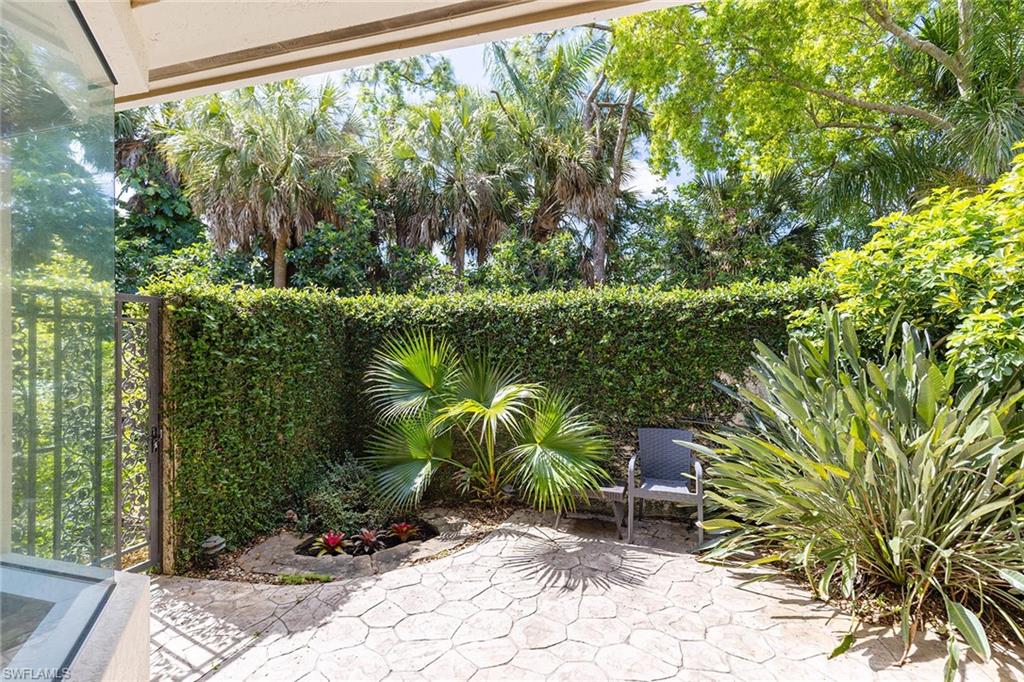 6656 Trail BLVD photo 28