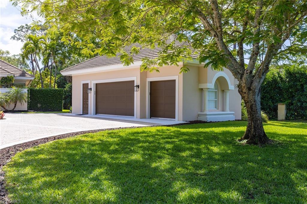 6656 Trail BLVD photo 9