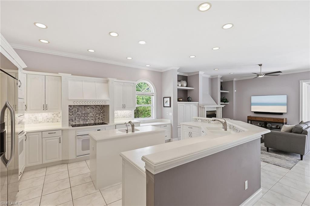 6656 Trail BLVD photo 19