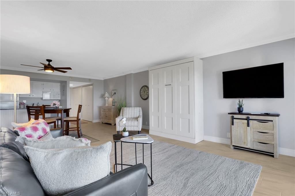 1 Bluebill AVE 711 photo 9