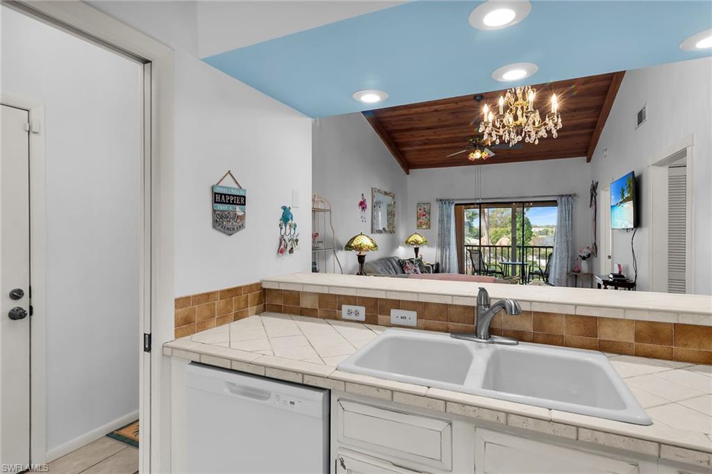 2980 Kings Lake BLVD 2980 photo 9