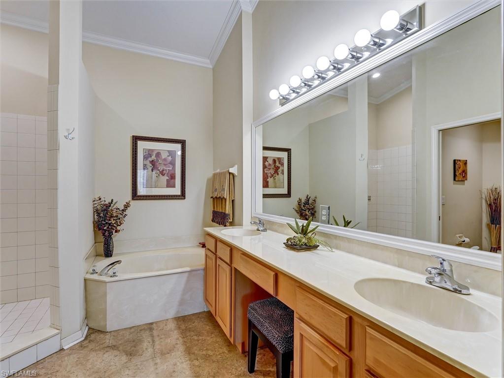 895 Eastham WAY M202 photo 25