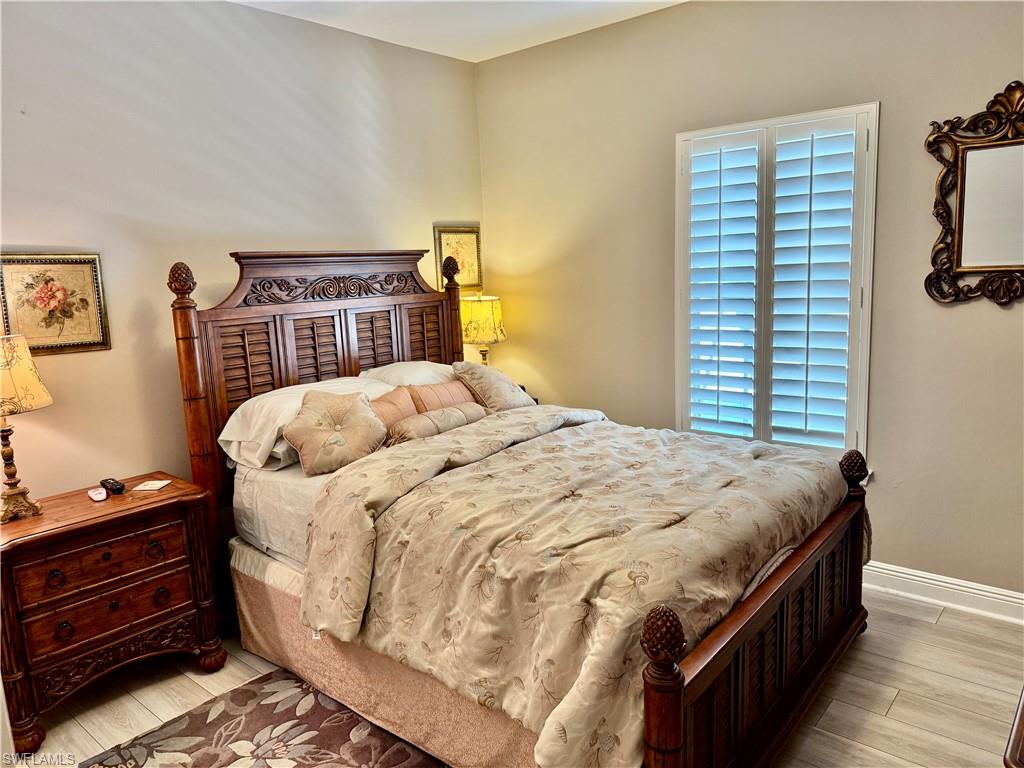 1390 Sweetwater CV 203 photo 10