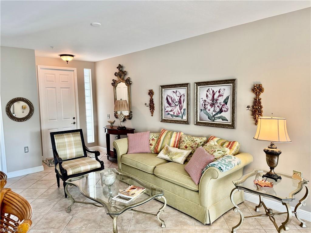 1390 Sweetwater CV 203