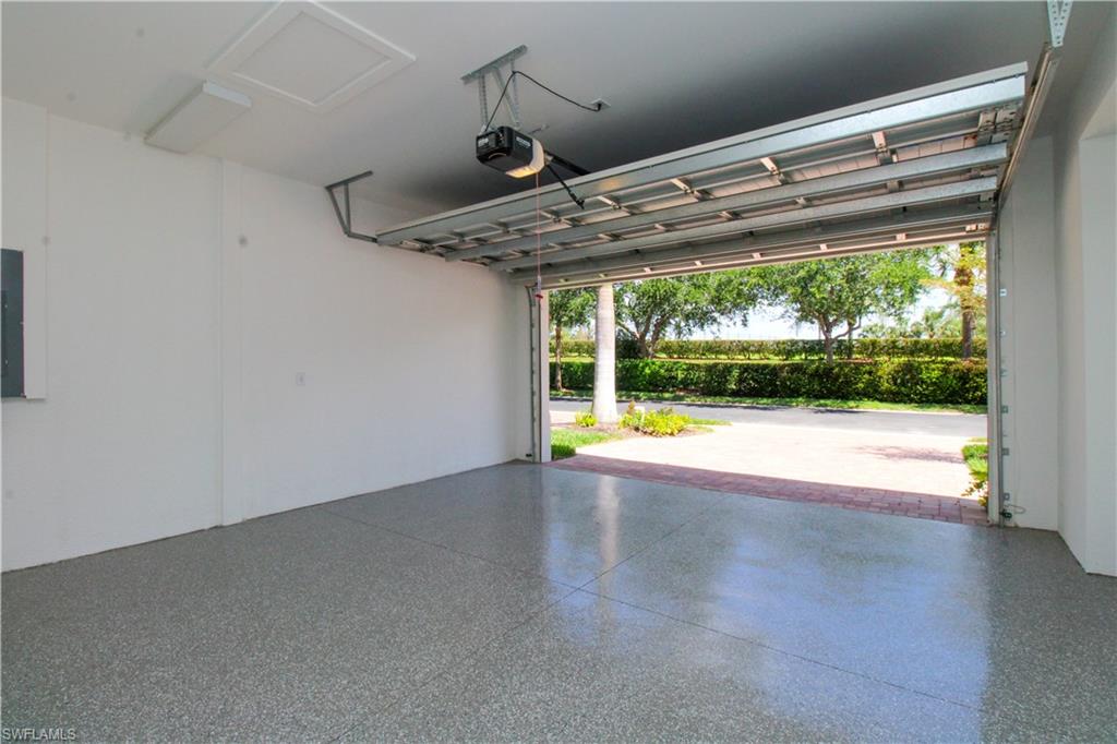 7968 Cordoba PL