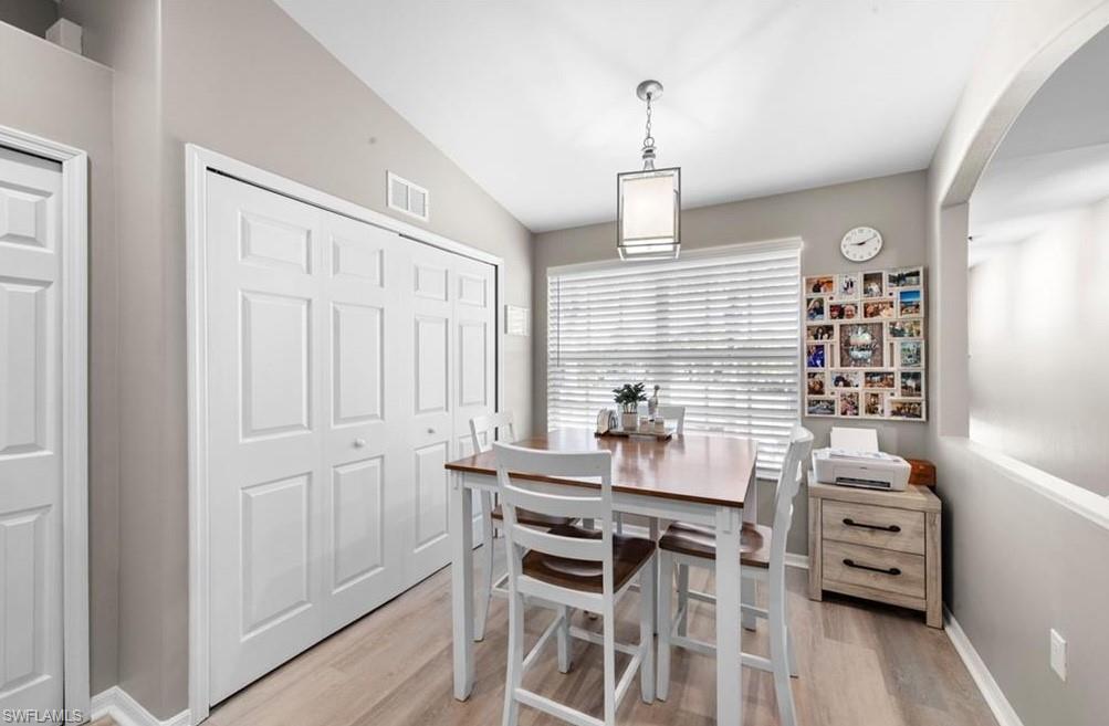 10135 Colonial Country Club BLVD 1208 photo 6