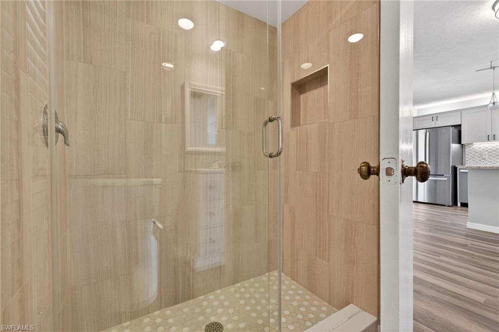 5576 Malt DR 4 photo 20