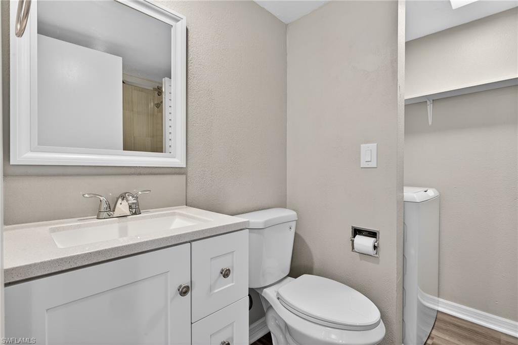 5576 Malt DR 4 photo 18