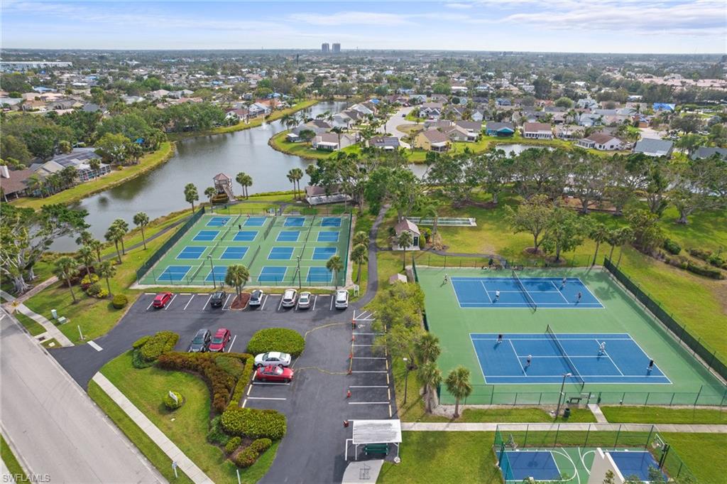 Tennis Courts and Pickle Ball Courts